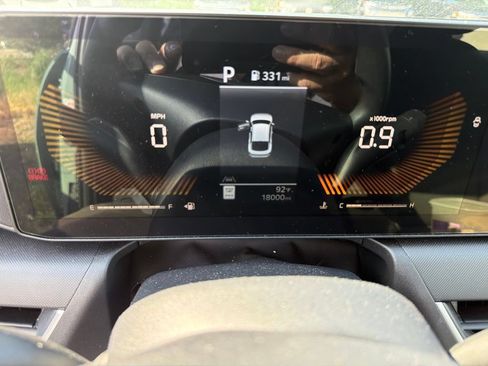 Used 2025 Kia K4 FWD image 2