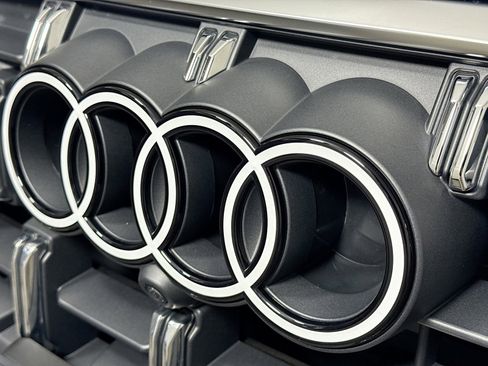 Certified 2025 Audi Q7 3.0T Premium Plus w/ Premium Plus Package image 32