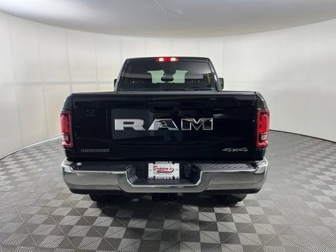 Used 2026 RAM 2500 Big Horn AWD/4WD image 6
