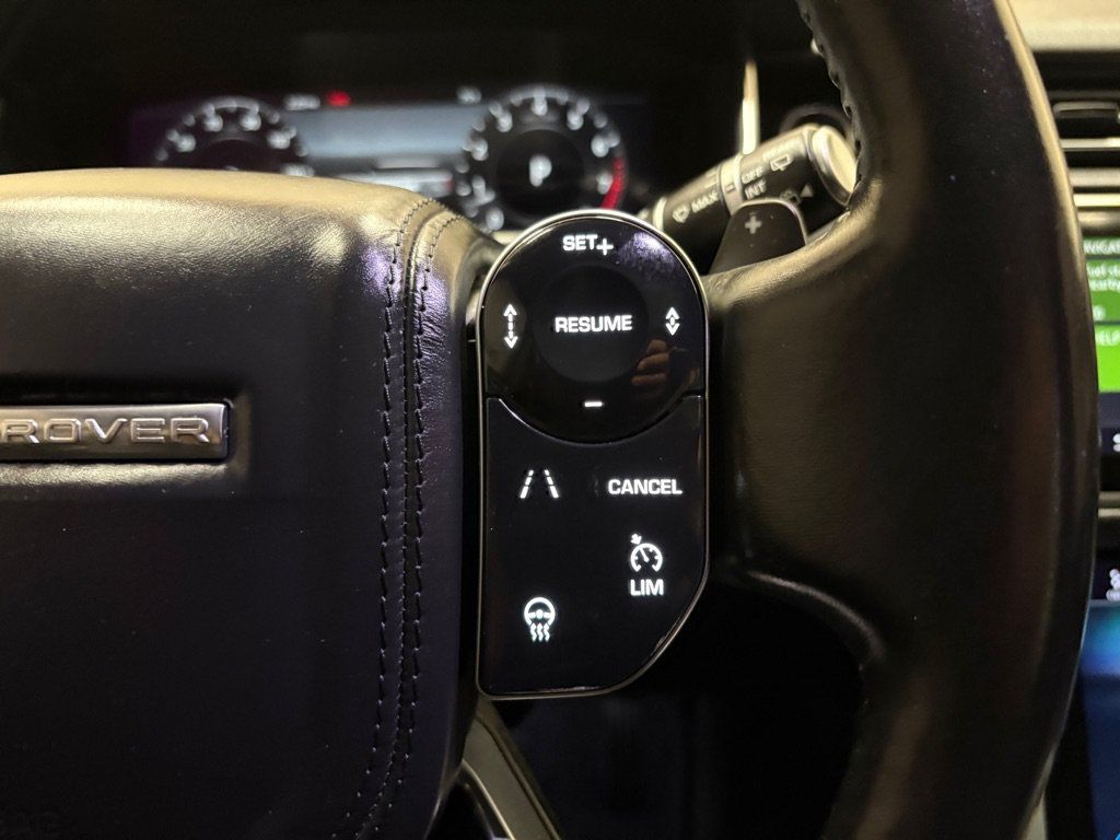Used 2019 Land Rover Range Rover HSE AWD/4WD image 24