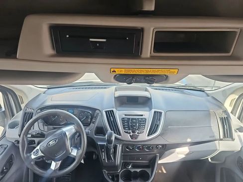 Used 2016 Ford Transit 350 XLT RWD image 19