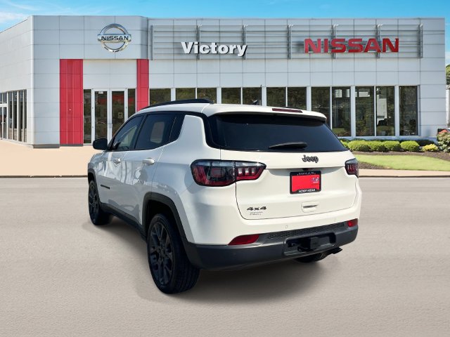 Used 2021 Jeep Compass Latitude w/ Sun and Sound Group AWD/4WD image 5