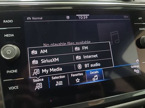 Used 2022 Volkswagen Tiguan SE AWD/4WD image 21