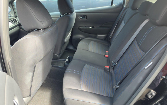 Used 2025 Nissan Leaf S FWD image 8