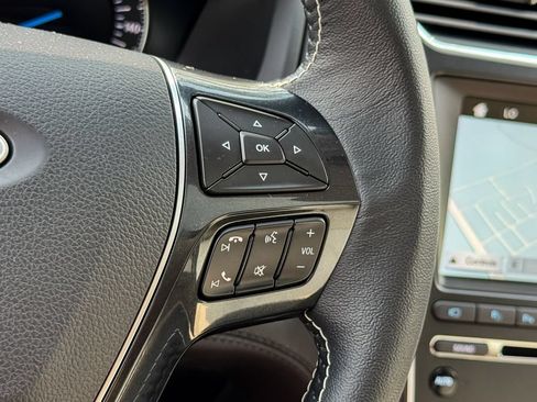 Used 2018 Ford Explorer Platinum AWD/4WD image 35