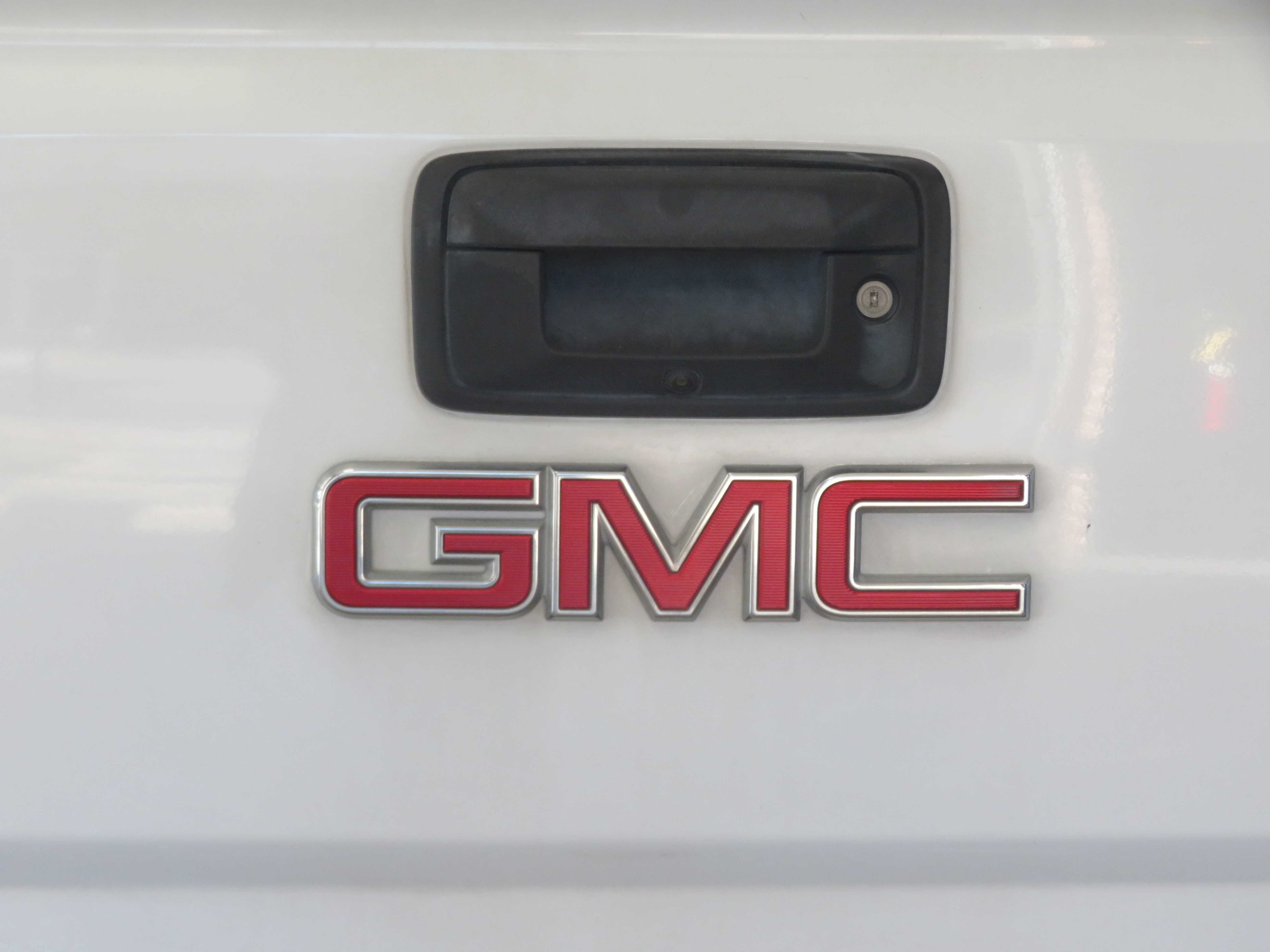 Used 2018 GMC Sierra 2500 4x4 Crew Cab image 71