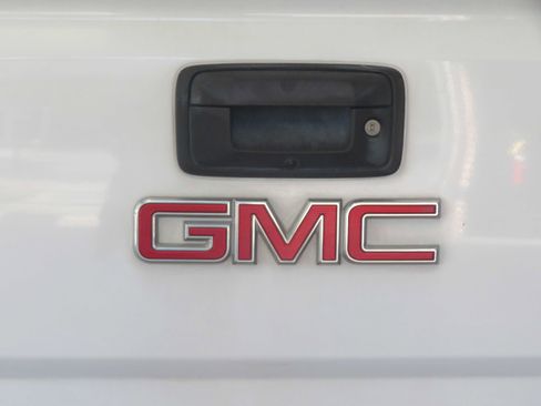 Used 2018 GMC Sierra 2500 4x4 Crew Cab image 71