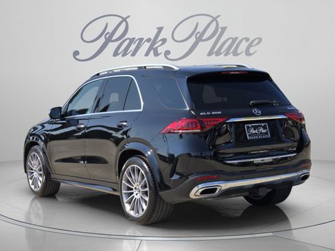 Used 2021 Mercedes-Benz GLE 350 4MATIC image 3