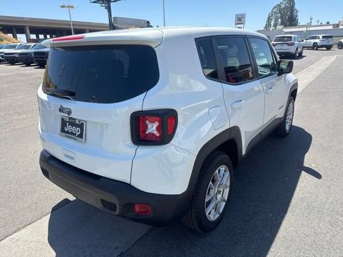 Certified 2023 Jeep Renegade Latitude AWD/4WD image 6