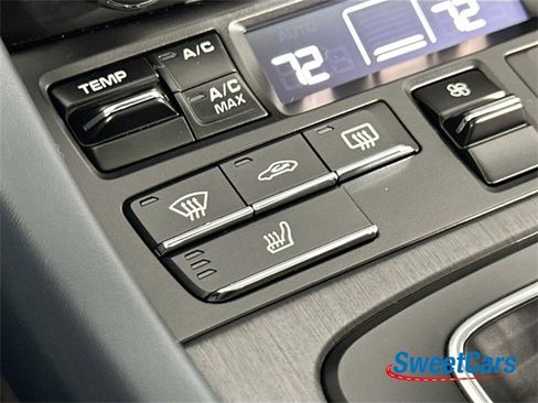 Used 2019 Porsche 911 Carrera GTS image 28