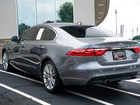 Used 2020 Jaguar XF Premium RWD image 16