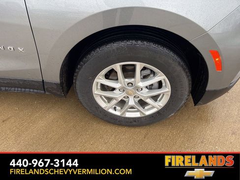 Used 2023 Chevrolet Equinox LT image 34