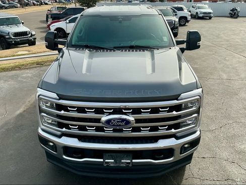 Used 2024 Ford F350 Lariat w/ FX4 Off-Road Package image 11