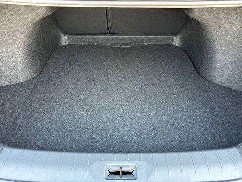 New 2026 Nissan Sentra SR w/ SR Premium Package FWD image 19