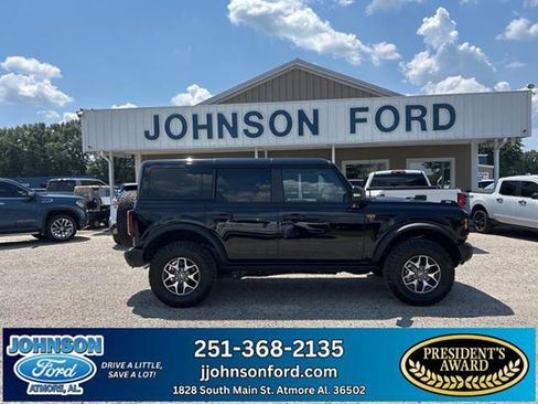 New 2025 Ford Bronco Badlands AWD/4WD image 1