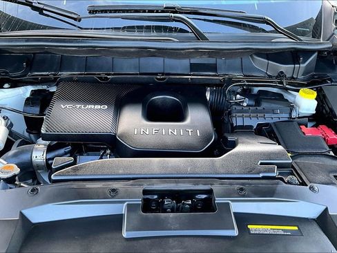 Certified 2025 INFINITI QX60 Luxe w/ Vision Package image 15