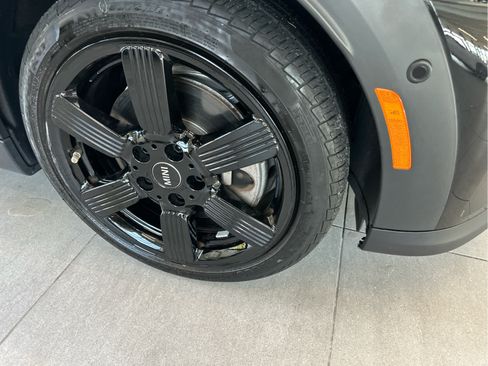 Certified 2024 MINI Cooper S FWD image 17