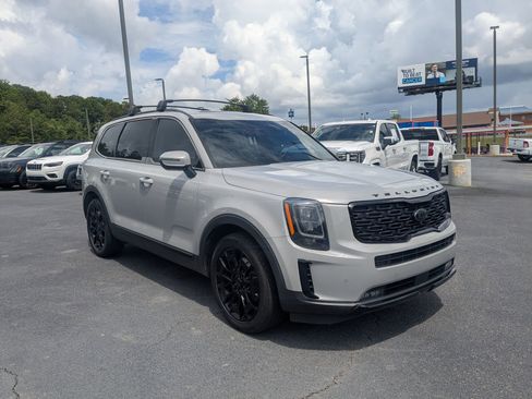 Used 2021 Kia Telluride SX w/ Nightfall Edition Package AWD/4WD image 3