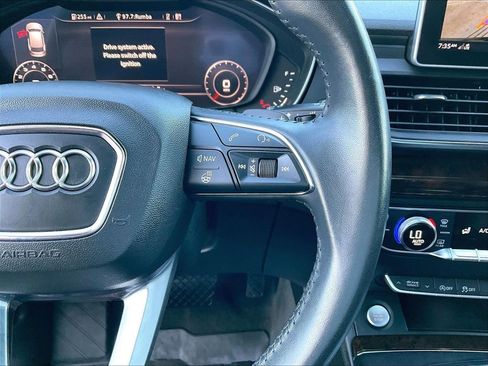 Used 2020 Audi Q5 2.0T Premium Plus w/ Premium Plus Package AWD/4WD image 24
