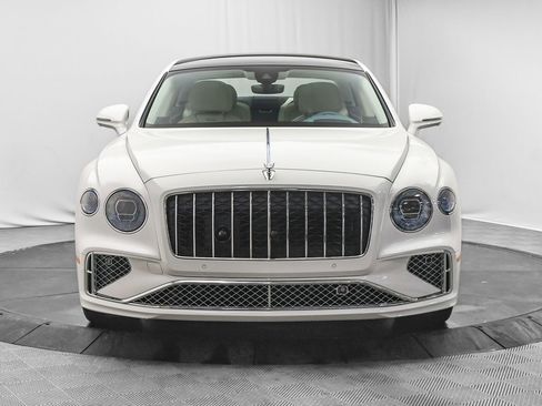 New 2026 Bentley Flying Spur Plug-In Hybrid AWD/4WD image 7