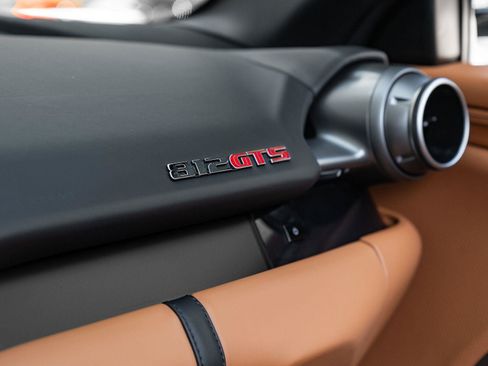 Used 2022 Ferrari 812 GTS RWD image 42
