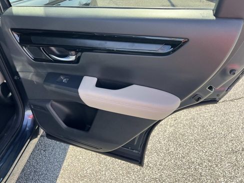 Used 2024 Honda CR-V EX-L image 16