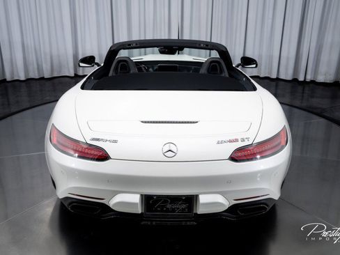 Used 2018 Mercedes-Benz AMG GT Roadster image 22