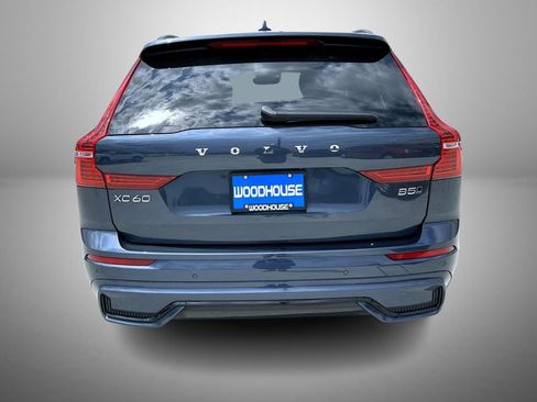 Used 2024 Volvo XC60 B5 Core w/ Climate Package AWD/4WD image 6