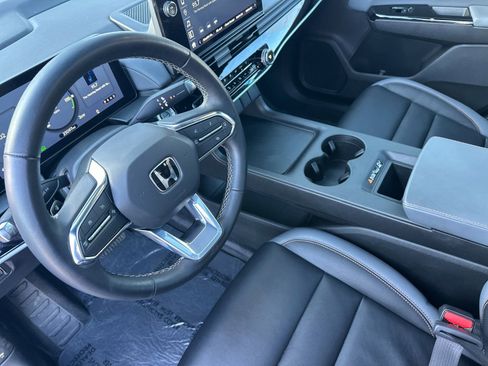 Used 2024 Honda Prologue Touring image 10