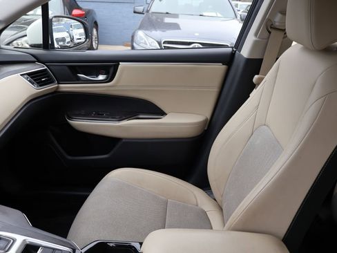 Used 2018 Honda Clarity Plug-In Hybrid image 35