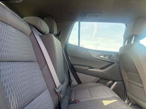 Used 2026 Chevrolet Equinox LT image 31