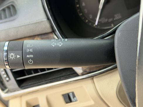 Used 2018 Cadillac CTS Luxury image 26