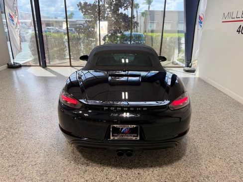 Used 2018 Porsche 718 Boxster S RWD image 44