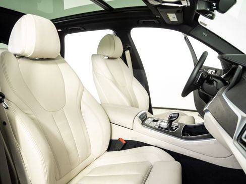 Used 2022 BMW X5 sDrive40i w/ Premium Package image 22