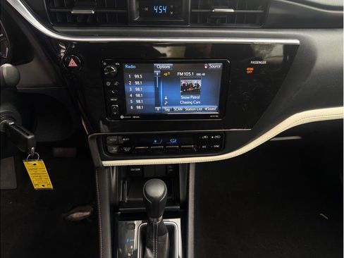 Used 2017 Toyota Corolla iM w/ Carpet Mat Package FWD image 16