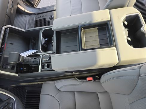 New 2026 Toyota Tundra Limited AWD/4WD image 20
