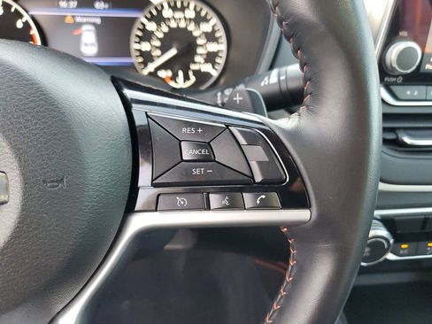 Used 2021 Nissan Altima 2.5 SR image 25