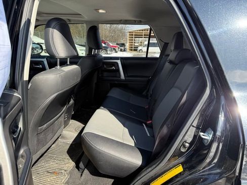 Used 2019 Toyota 4Runner SR5 Premium image 11