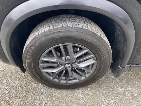 Used 2021 Nissan Rogue S AWD/4WD image 28