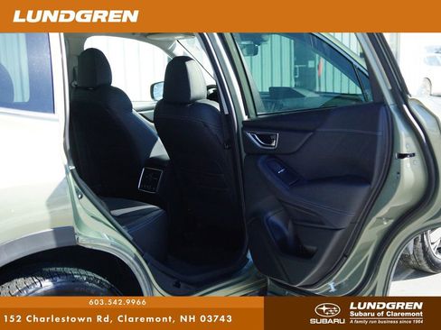 Used 2021 Subaru Forester Touring image 31