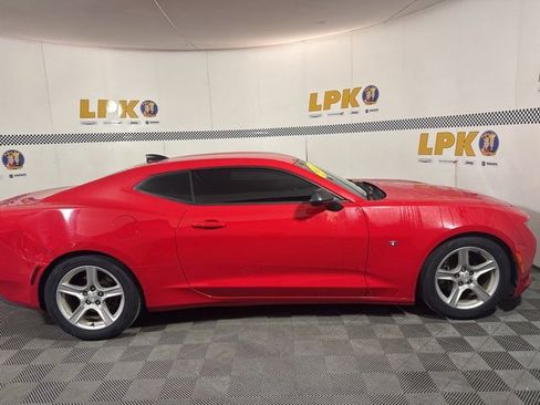 Used 2017 Chevrolet Camaro LT image 2