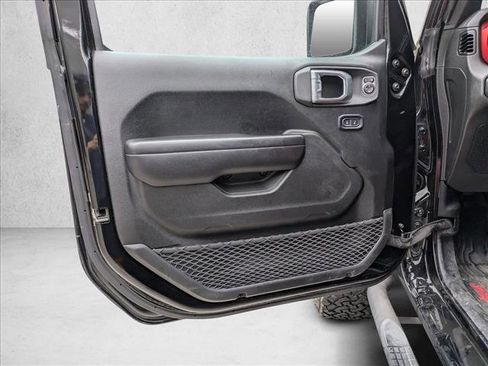 Used 2021 Jeep Wrangler Unlimited Rubicon image 10