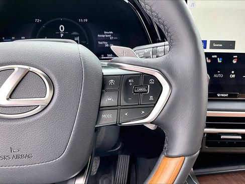 Used 2026 Lexus RX 350h w/ Convenience Package AWD/4WD image 22