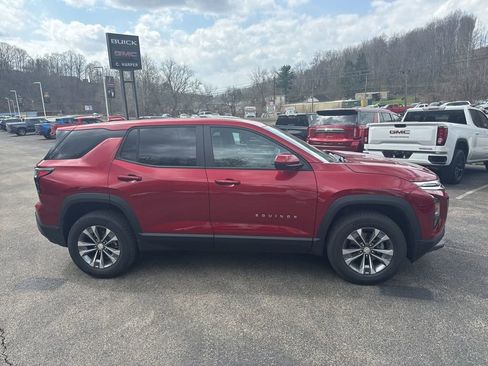 Used 2026 Chevrolet Equinox LT w/ Convenience Package II image 2