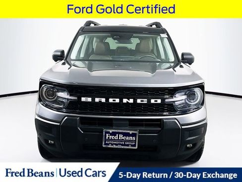 Certified 2025 Ford Bronco Sport Outer Banks w/ Outer Banks Tech Package+ image 2