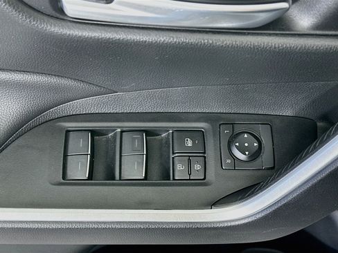 Used 2024 Toyota RAV4 XLE FWD image 15