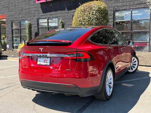 Used 2017 Tesla Model X 100D image 12
