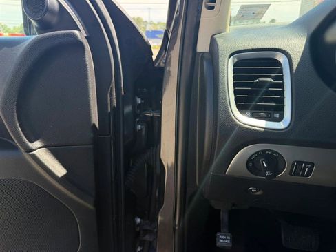 Used 2019 Dodge Durango SXT RWD image 12