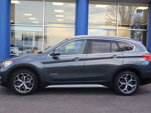 Used 2018 BMW X1 xDrive28i image 2