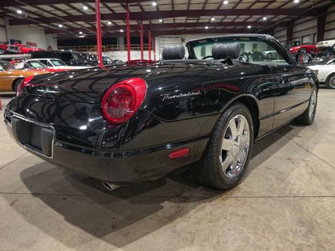 Used 2002 Ford Thunderbird Deluxe image 8